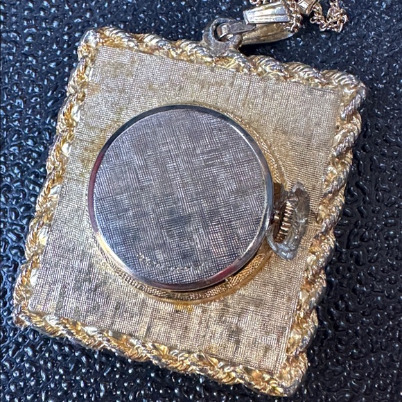 Antique Watch Necklace that WORKS! - Picture 4 of 4